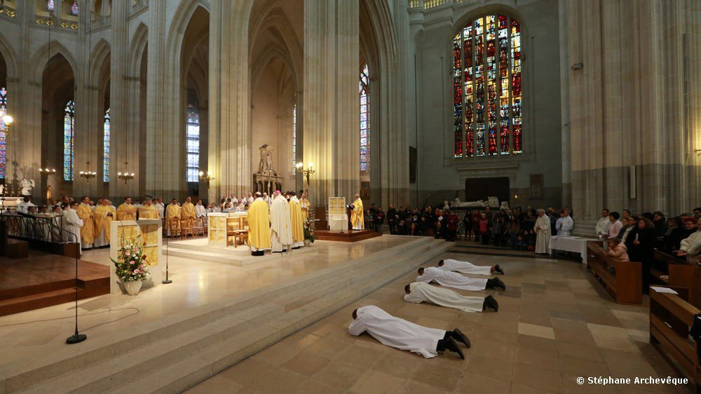 Ordination diaconale Paroisse Sainte Pazanne 44680